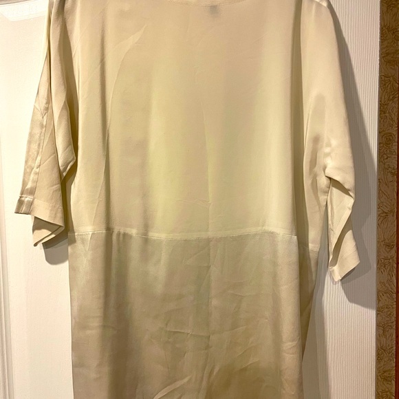 Eileen Fisher 100% Silk Organic Top - Picture 2 of 4